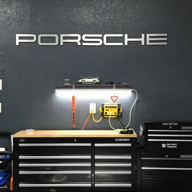 Lettrage Porsche Aluminium